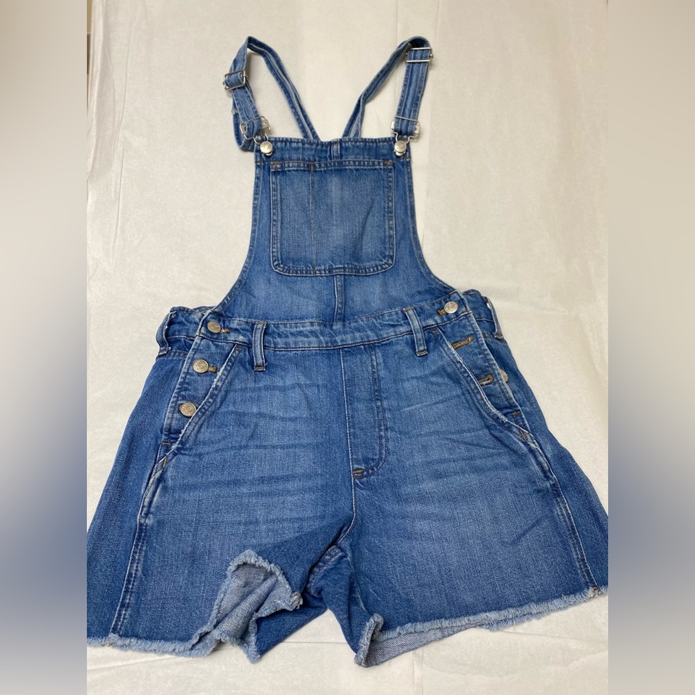 Madewell overalls 🌻